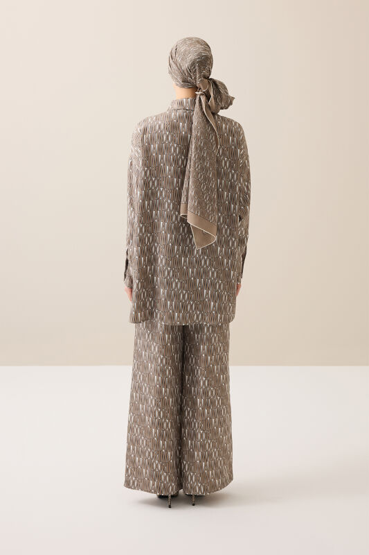 Yazı Desen Bej Tivil İpek Pantolon - 5